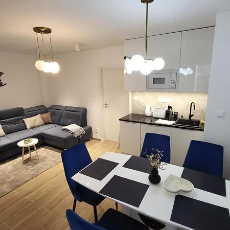 דירה Adela Vip Nezabudka - Tiche Kridlo, 45m2 A Spanok