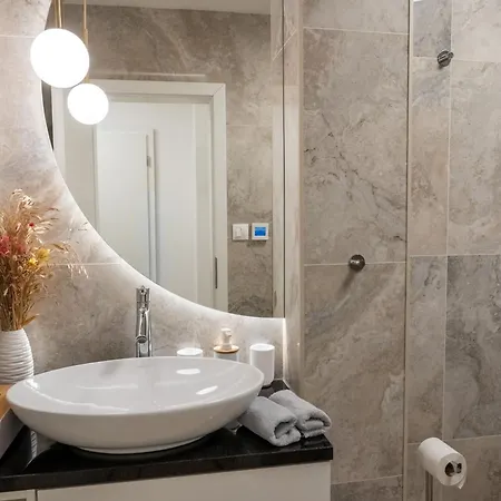 Adela Vip Nezabudka - Tiche Kridlo, 45m2 A Spanok *